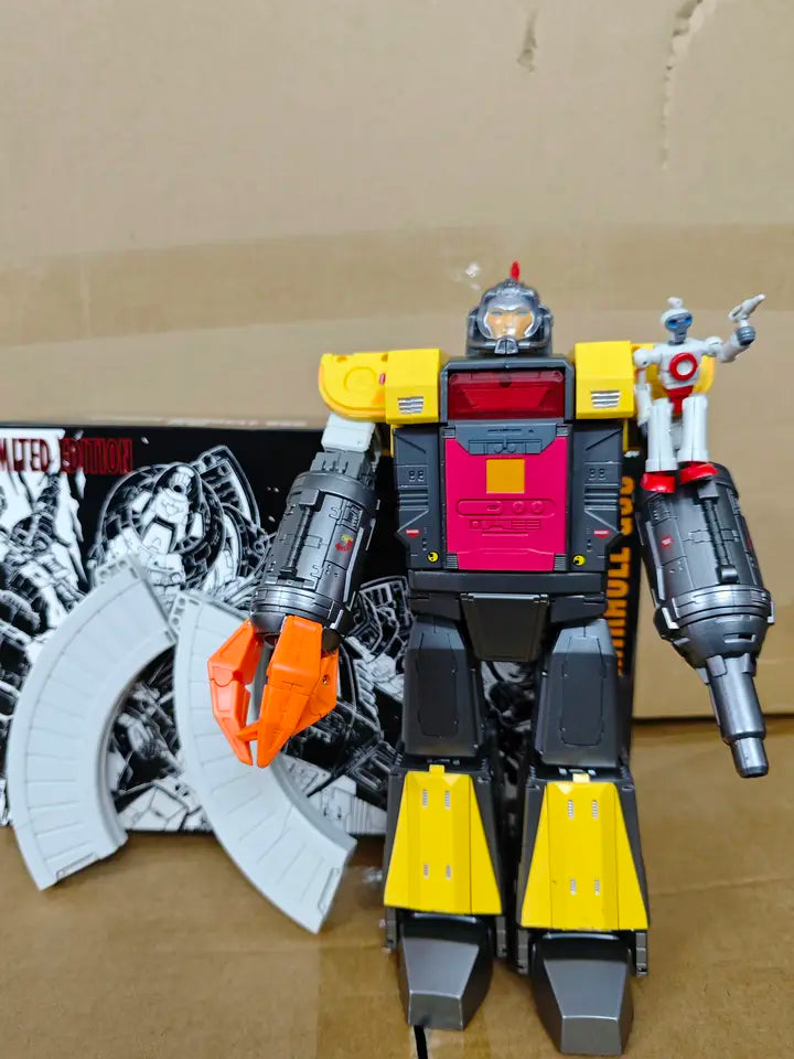 Pangu PT02M Mighty Miracle 26cm Defensive Fortress Action Figure